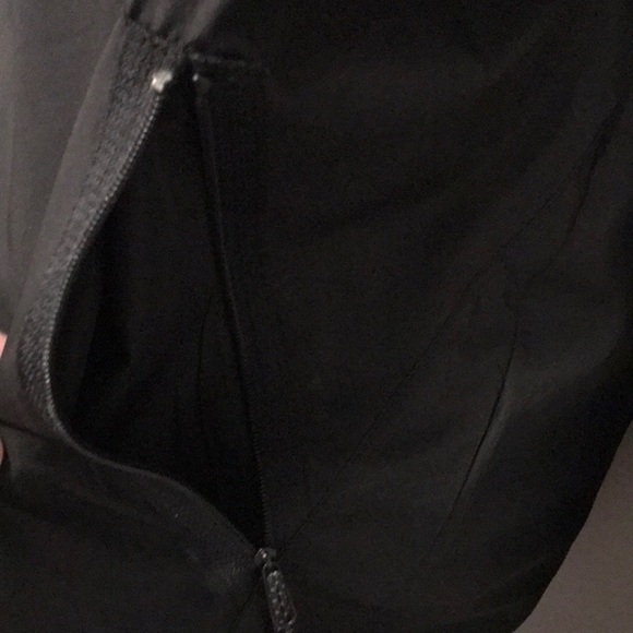 Stormtech Women's Classic Black Utility Jacket - Picture 4 of 14